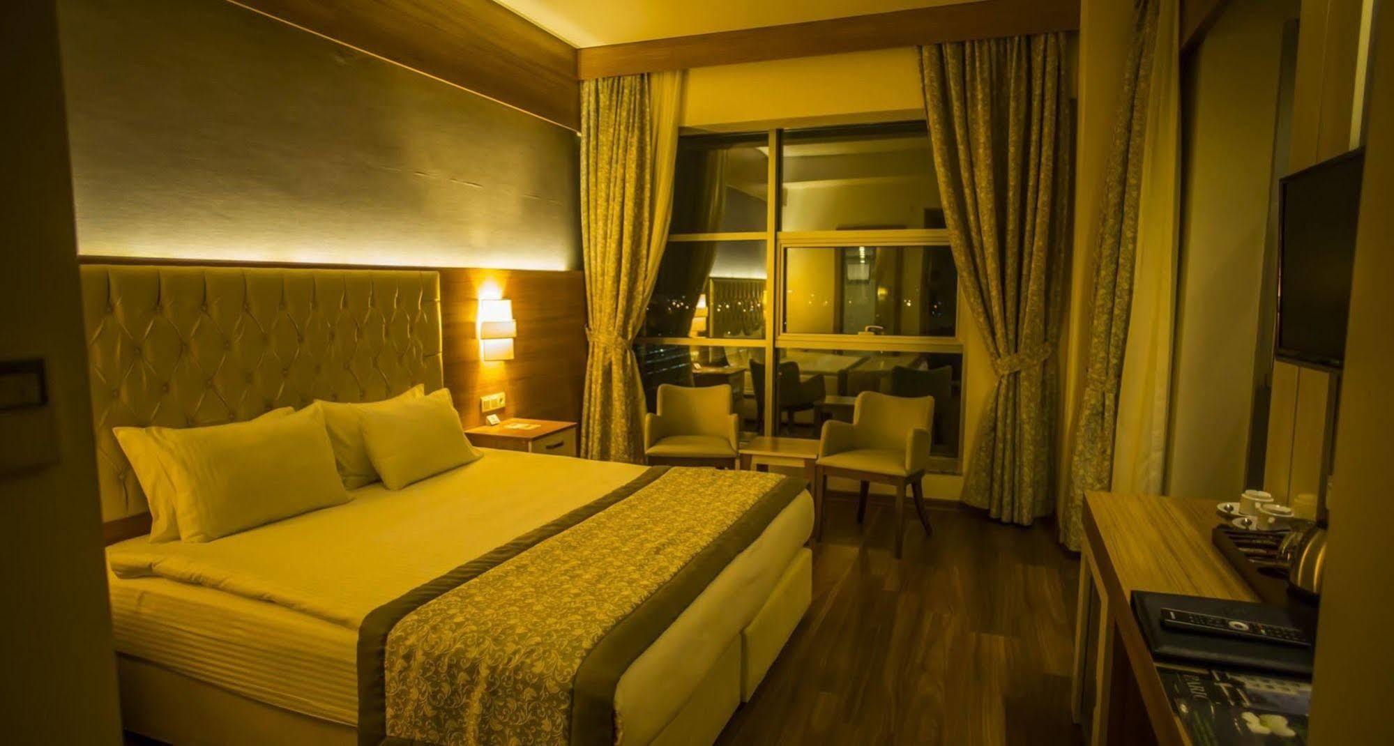 Parion Hotel Çanakkale Exteriör bild